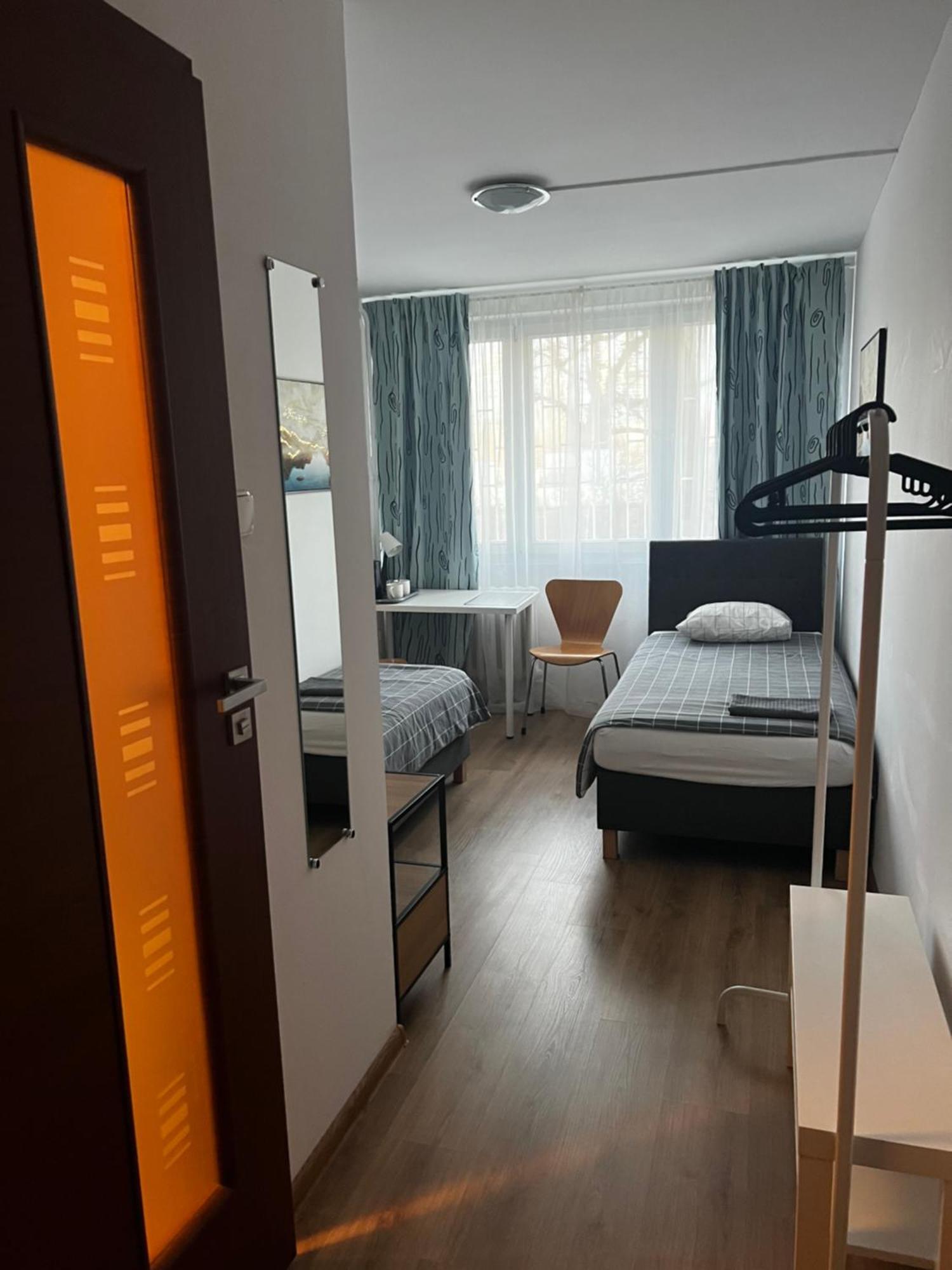 Hotel Warszawa Zachodnia Extérieur photo